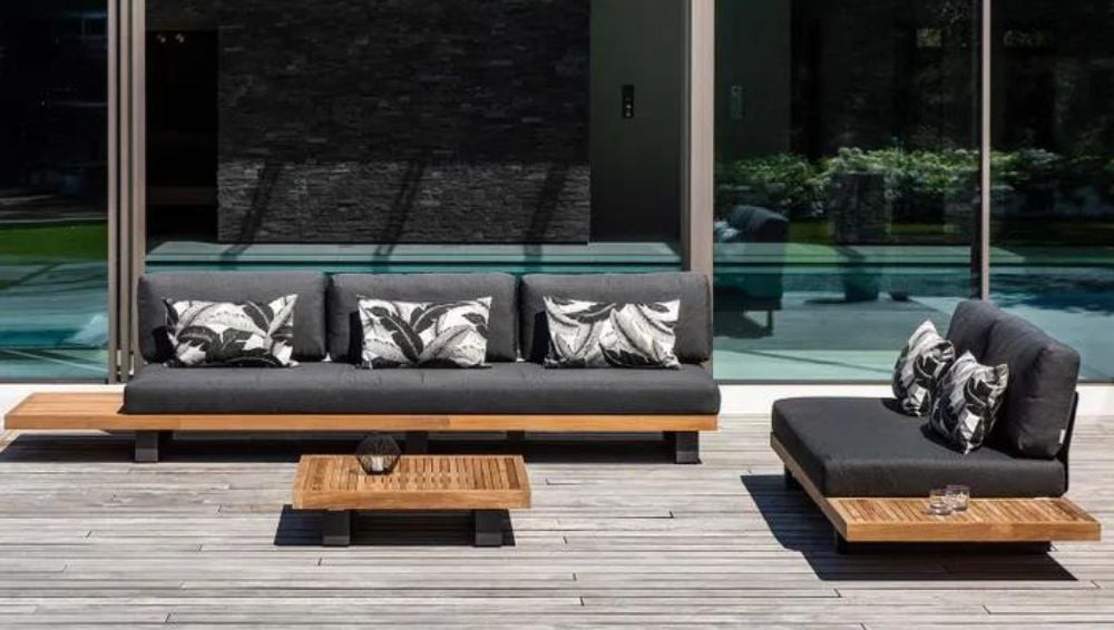 evergreen minimalist outdoor living seat